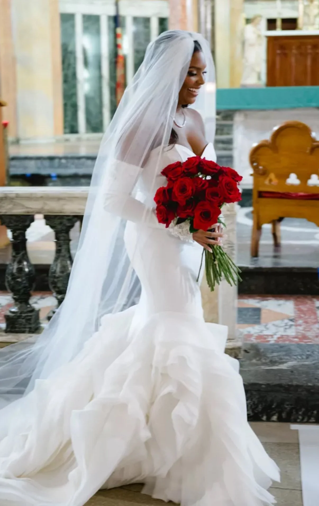 Red rose bouquet wedding bride modern nj nyc florist event