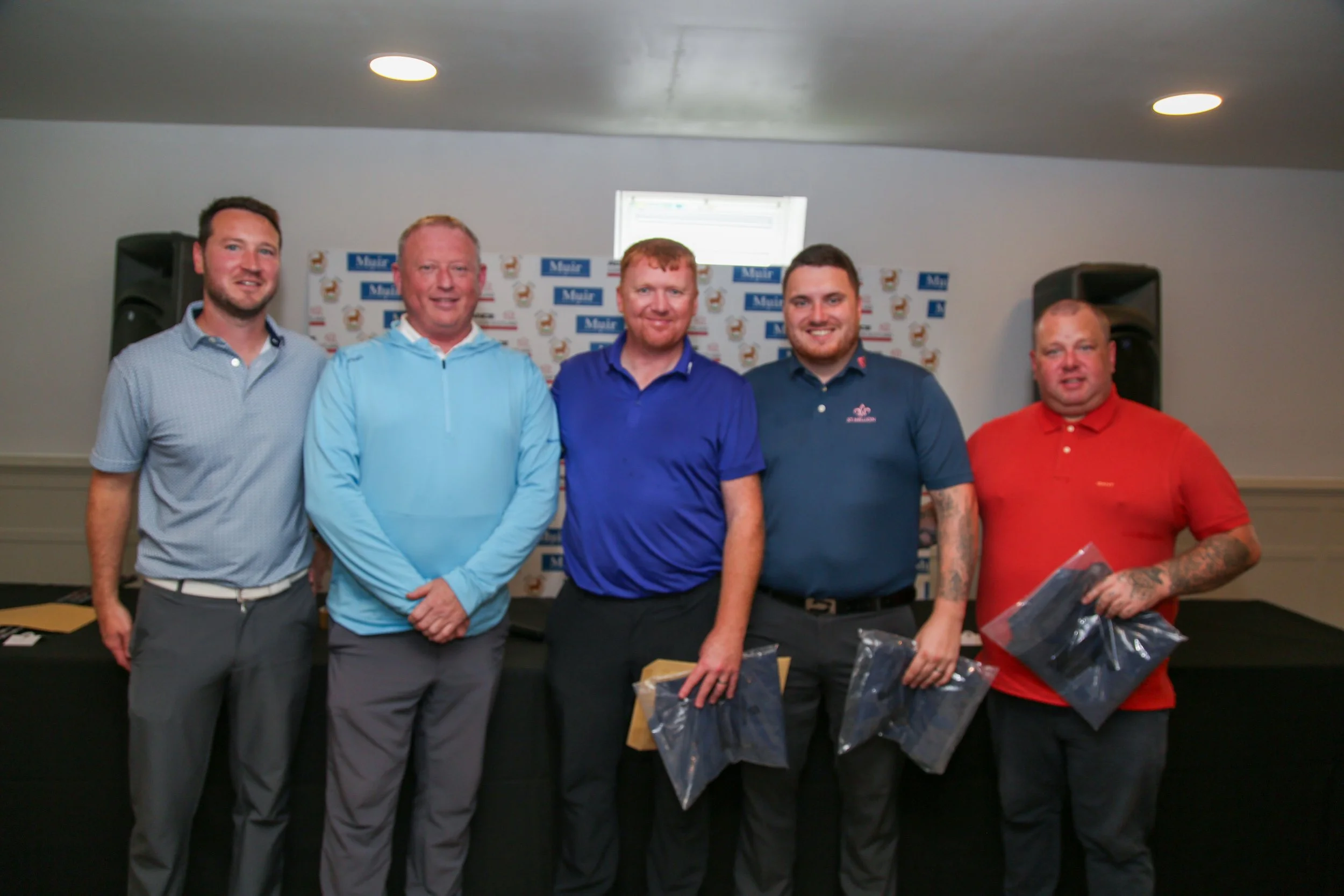 260804 AM Prizewinners0006.jpg