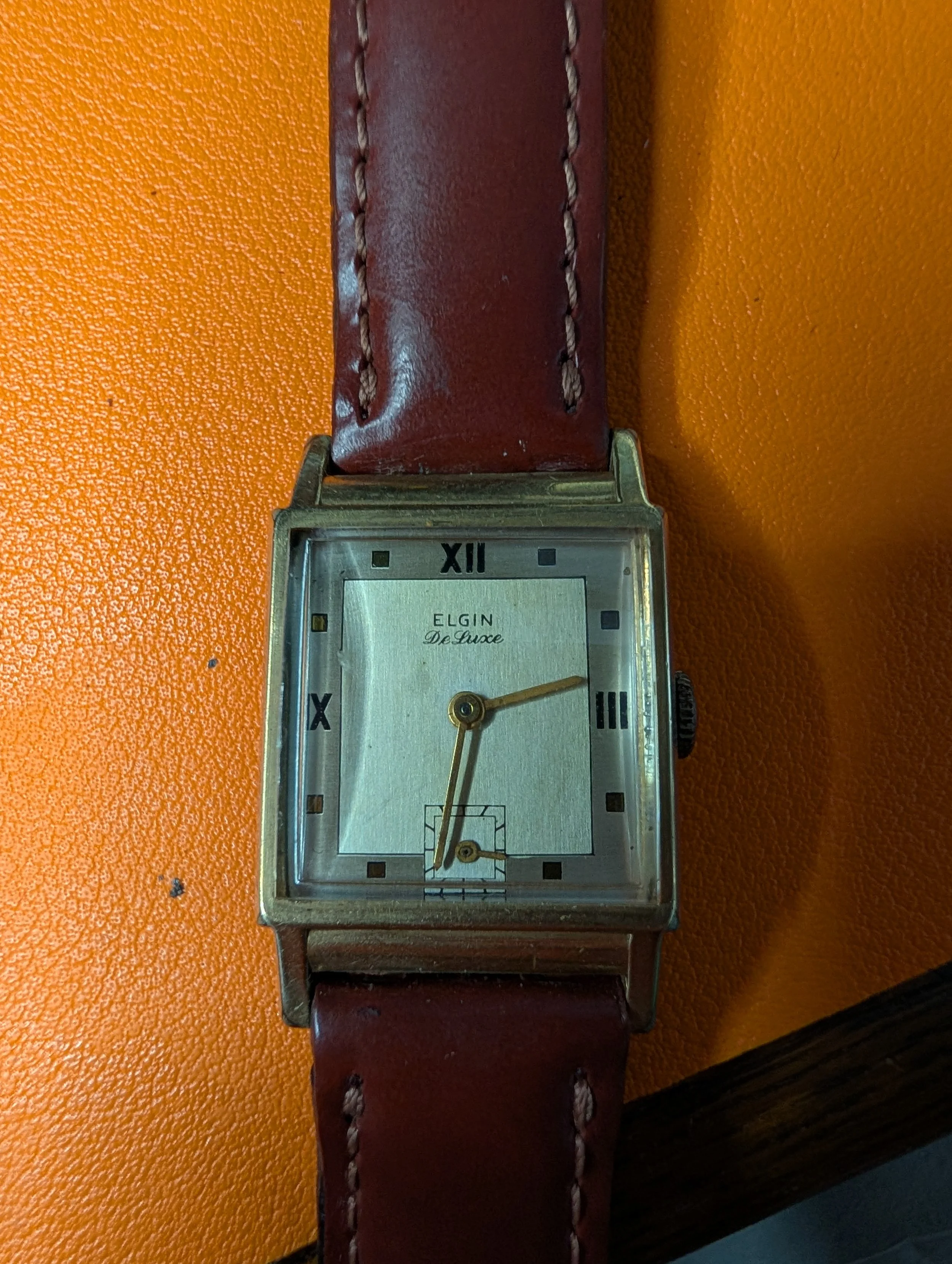 Vintage Elgin De Luxe Tank Watch | 10K Gold Filled | Small Seconds | Art Deco Style