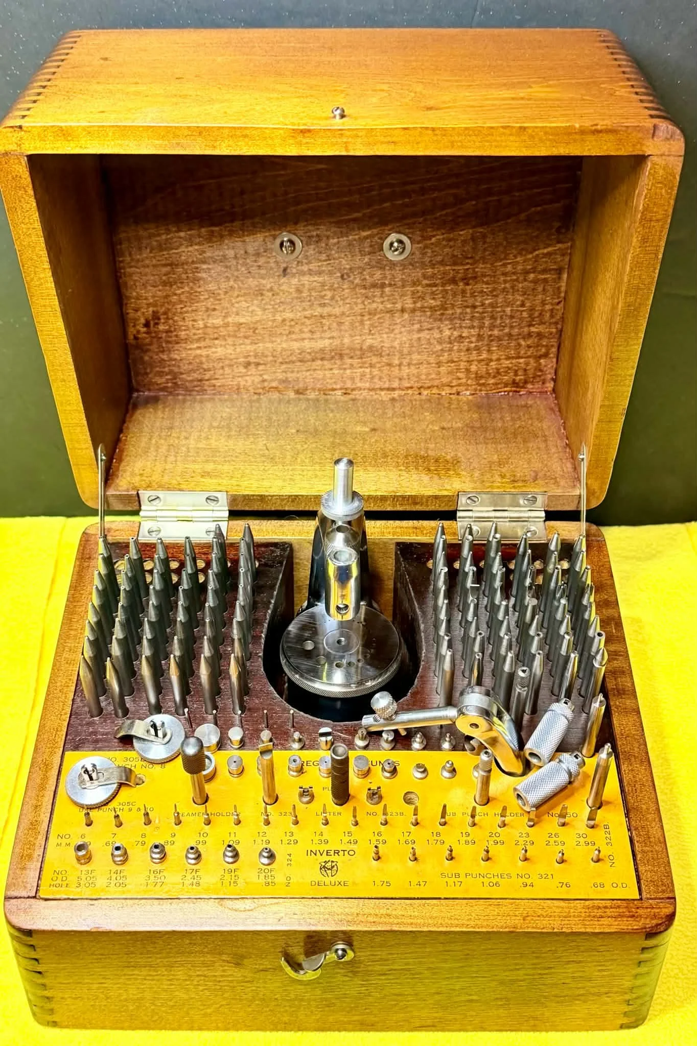 Kendrick & Davis Inverto 18R Watchmakers Staking Set. K&D 18R Inverto