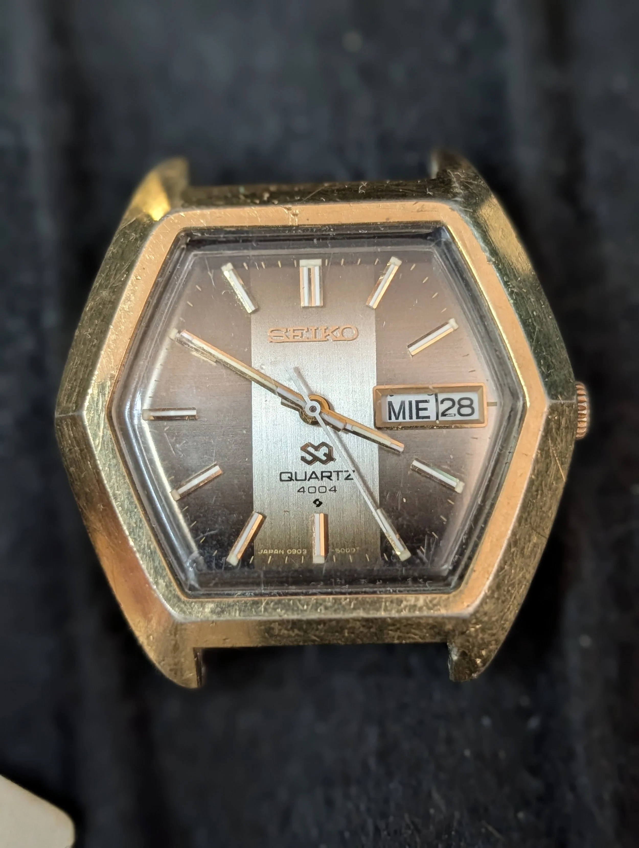 Seiko Quartz 4004 Day Date