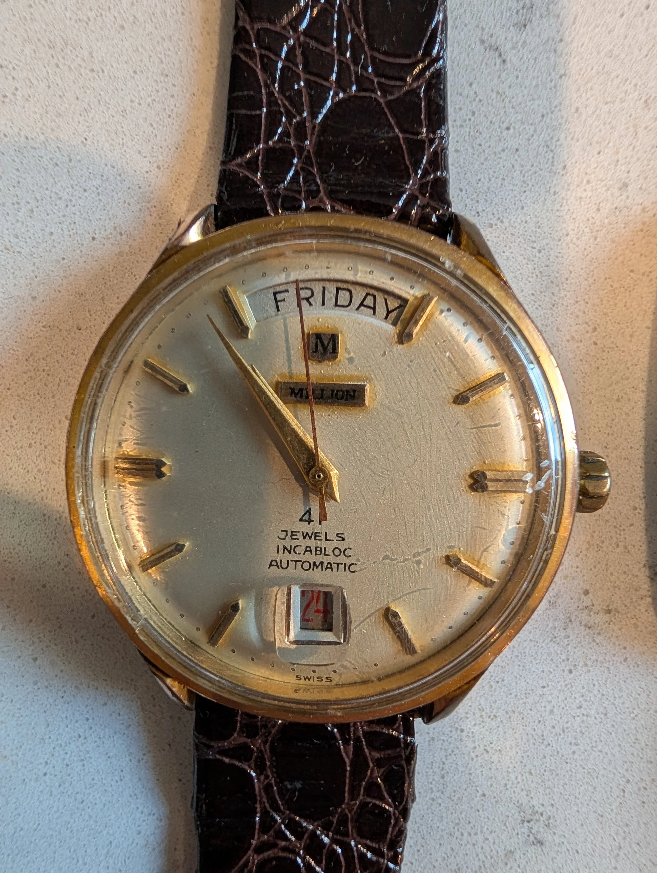 Vintage Million 41 Jewels Incabloc Automatic Day-Date Swiss Watch Red Date Wheel