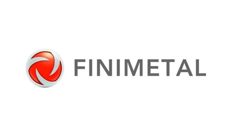 Logo de Finimetal avec symbole circulaire en rouge et gris à gauche et texte en gris à droite sur fond blanc.