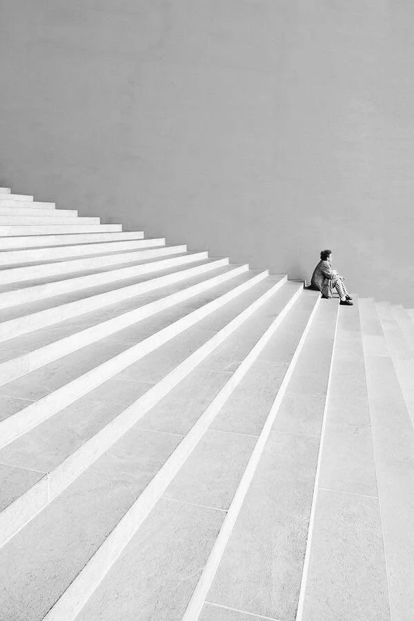 Solitude, manque et lien