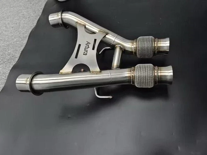 mclaren-artura-race-x-pipe-exhaust-system-and-downpipes-1347521_1160x_crop_center.webp