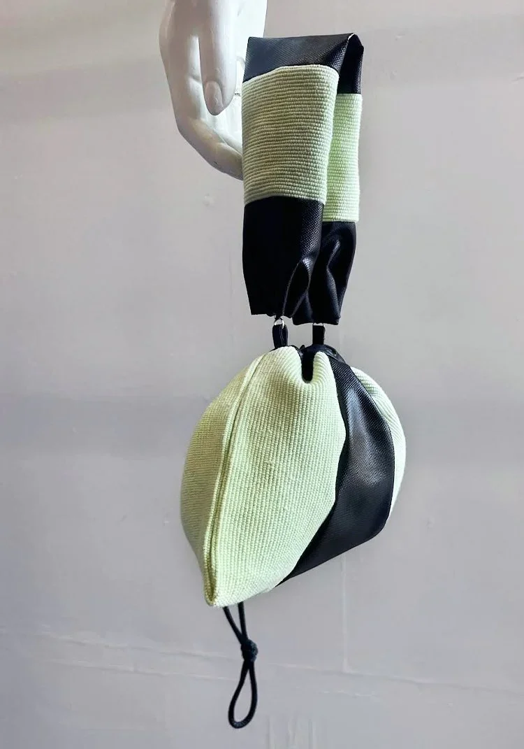 mo+bag+strip+1+-+3-1.jpg.webp