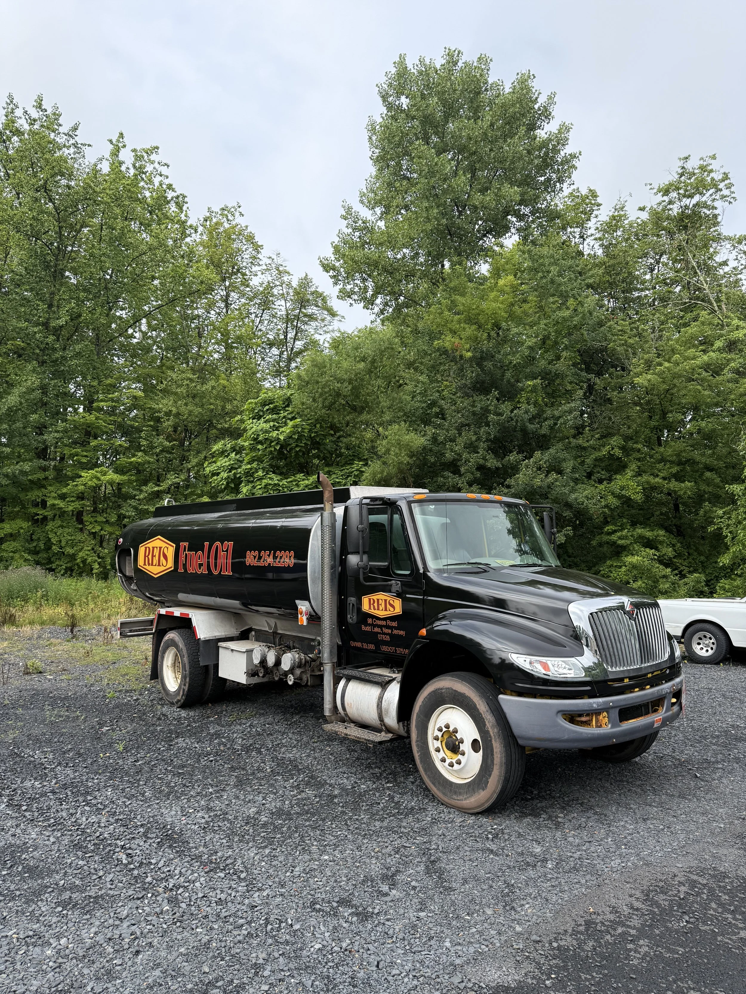 Reis Oil Truck Wrap