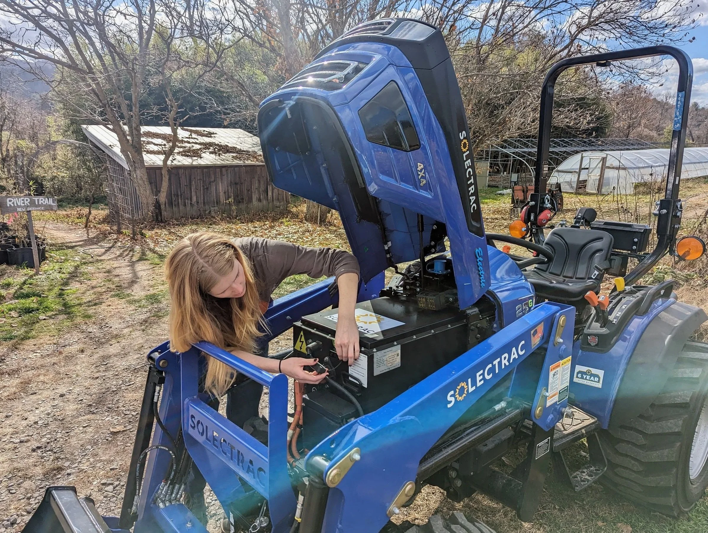 Solar powered tractor battery system.