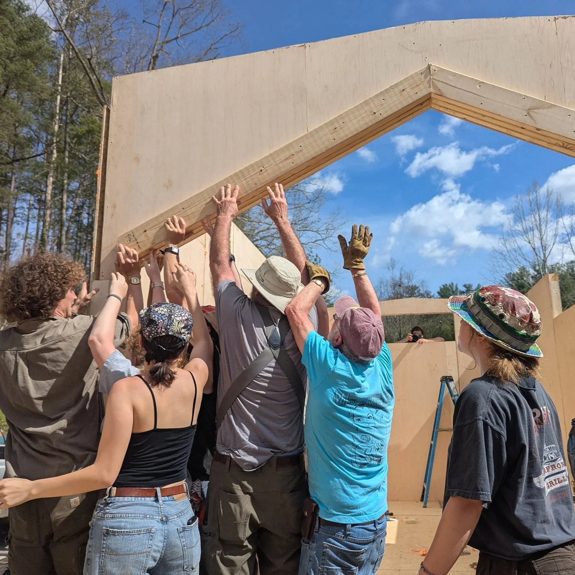 Critical Services Microgrid Group facilitating the building of an all electric Tiny House powered by a solar microgrid.