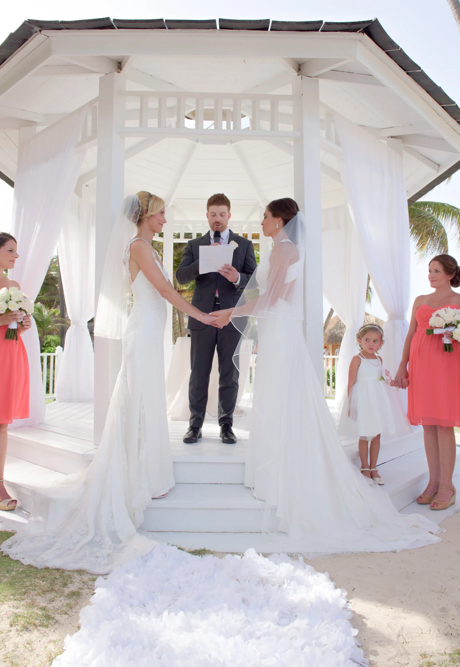 domincan-republic-destination-wedding-jamie-levine-photography-9.jpg