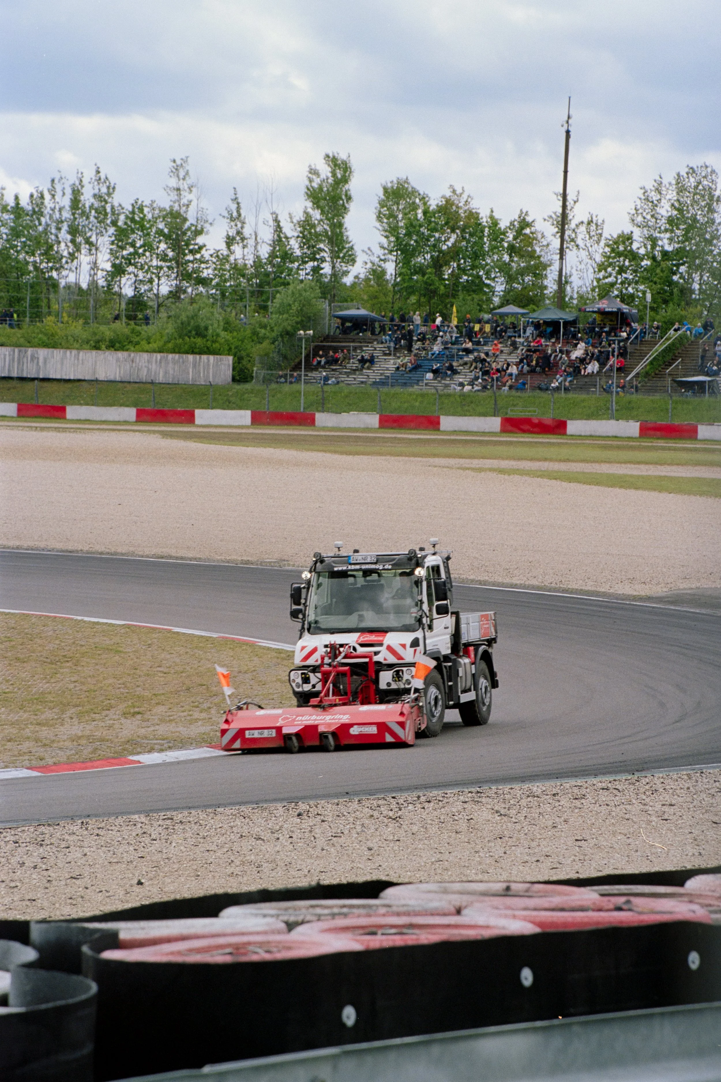 245A8037.jpg