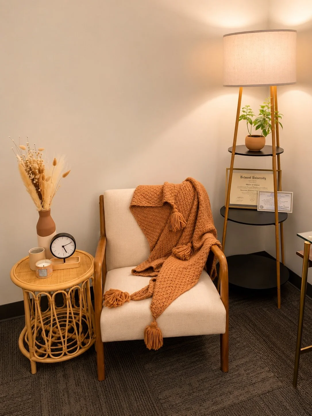 Comfortable therapy seating area in Chelsea Exton's counseling office in Nashville