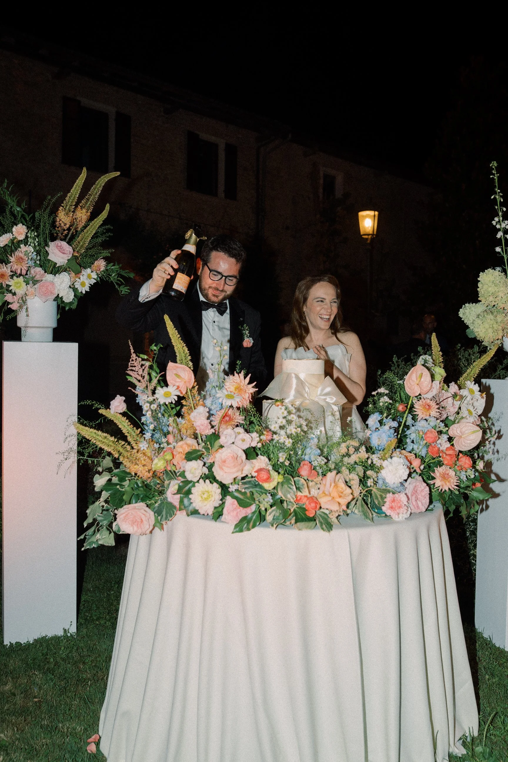 italian-wedding-monferrato-castello-montegioco 0174.jpg