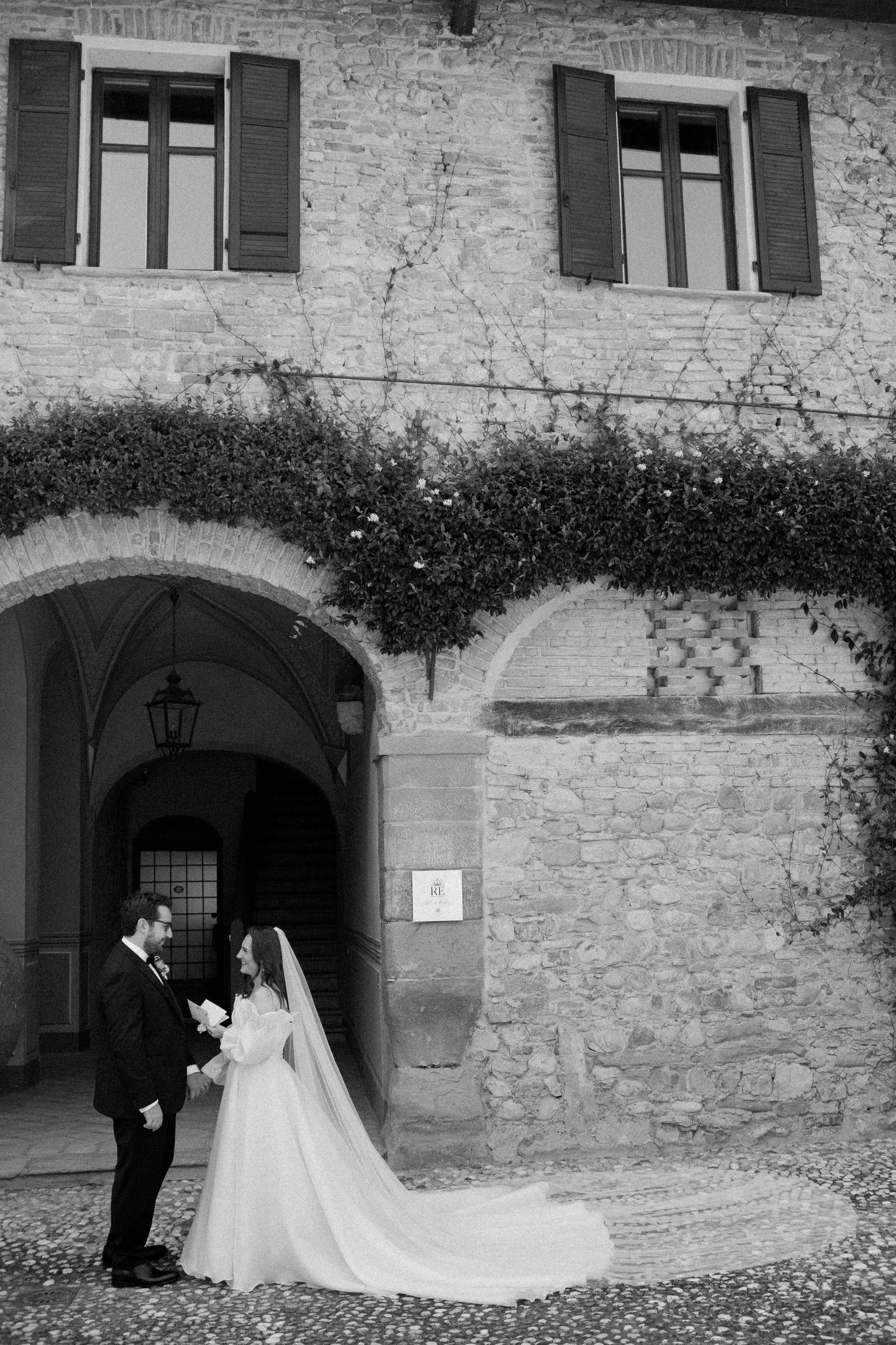 italian-wedding-monferrato-castello-montegioco 0049.jpg