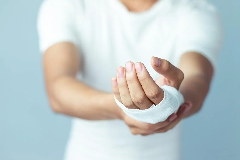 Knowing When a Cut Needs Stitches
