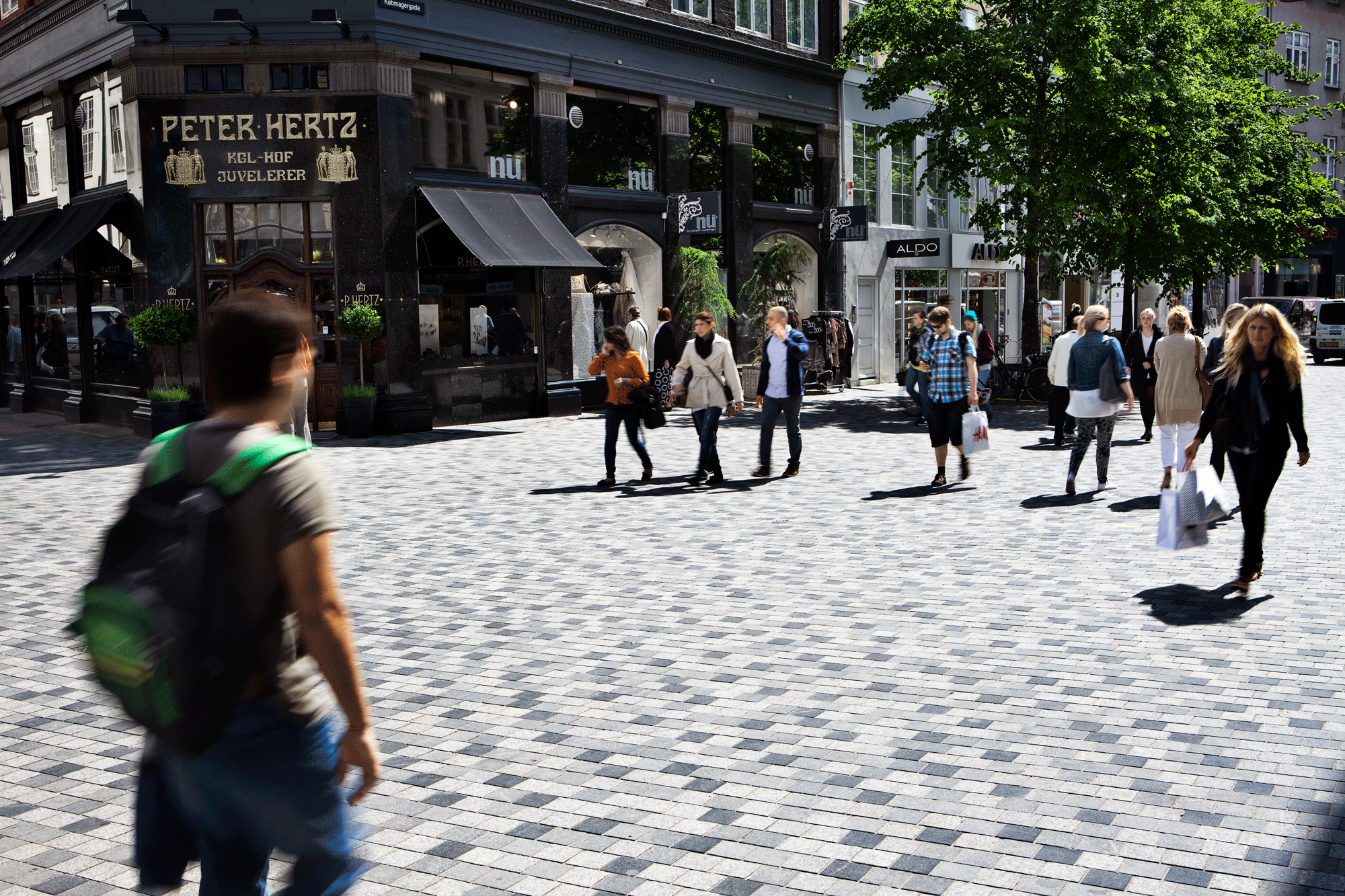 Købmagergade06_strøget_POLYFORM_Sangberg-Architects.gif