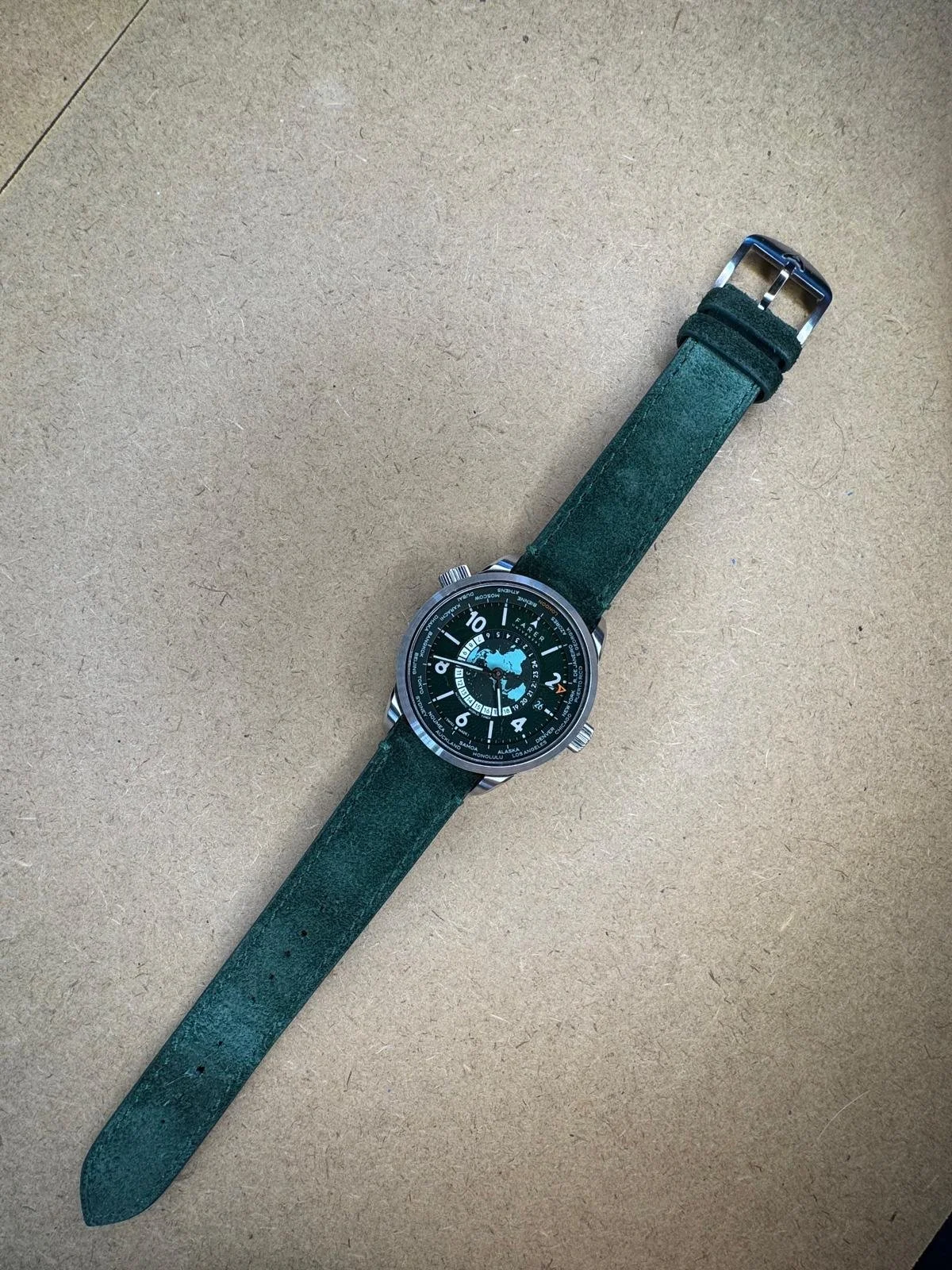 Farer Roché World Timer - Year 2025