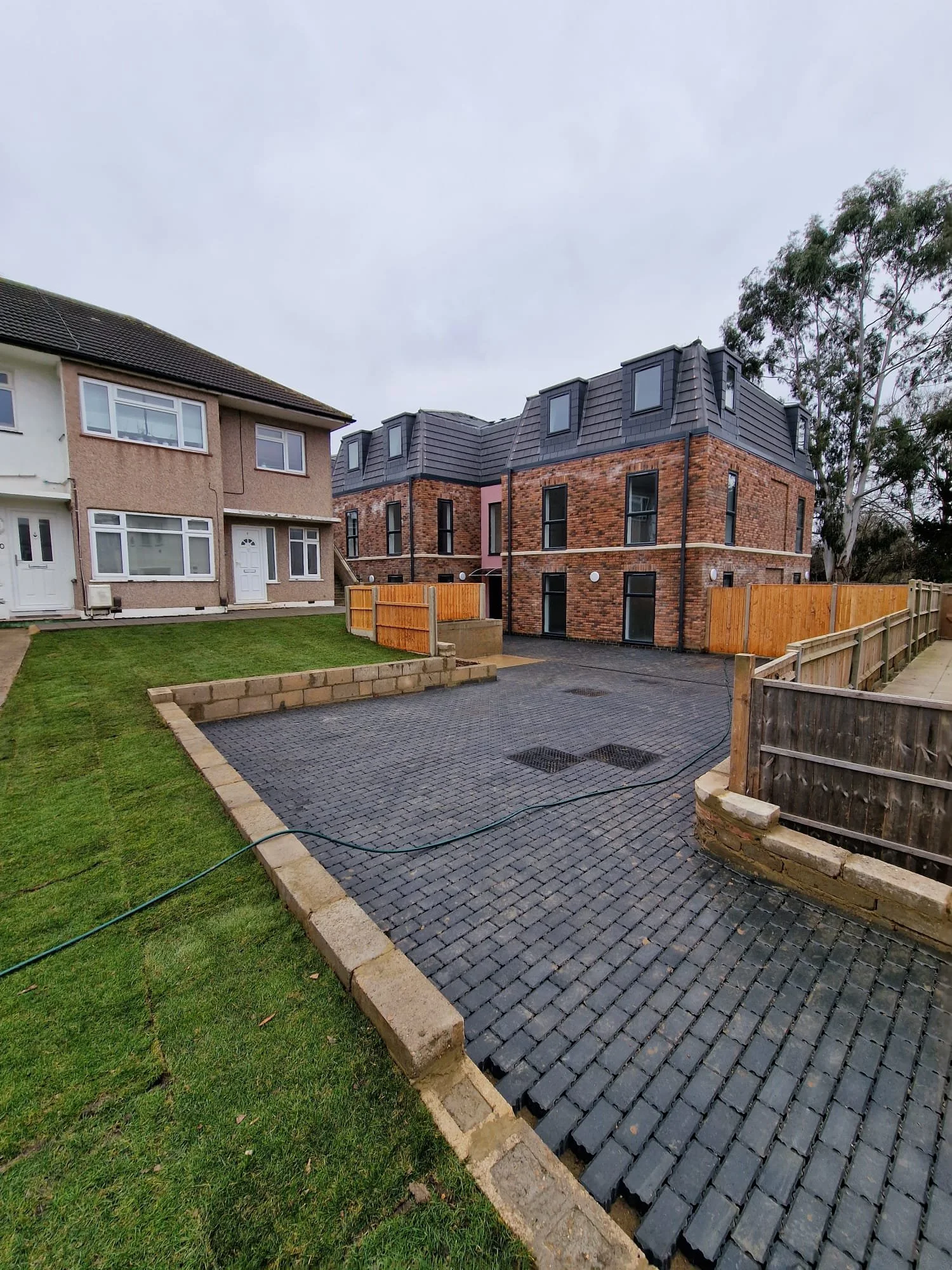 An image of Graingers Close.