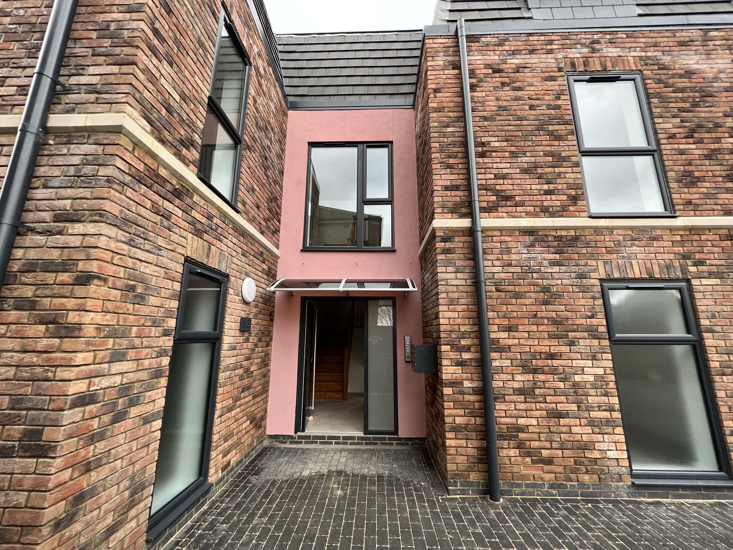 Grainger Close