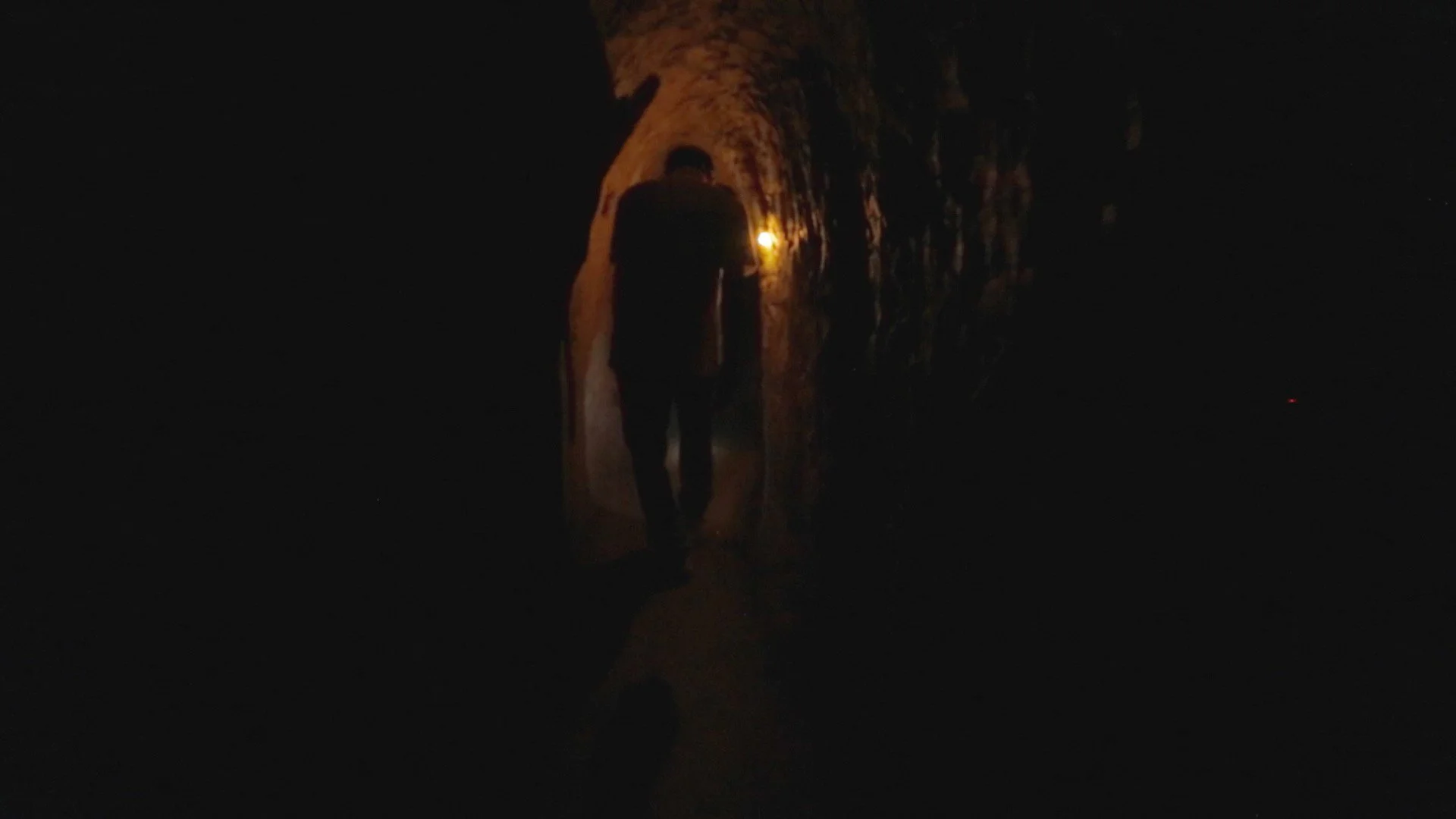 Tunnel.jpg