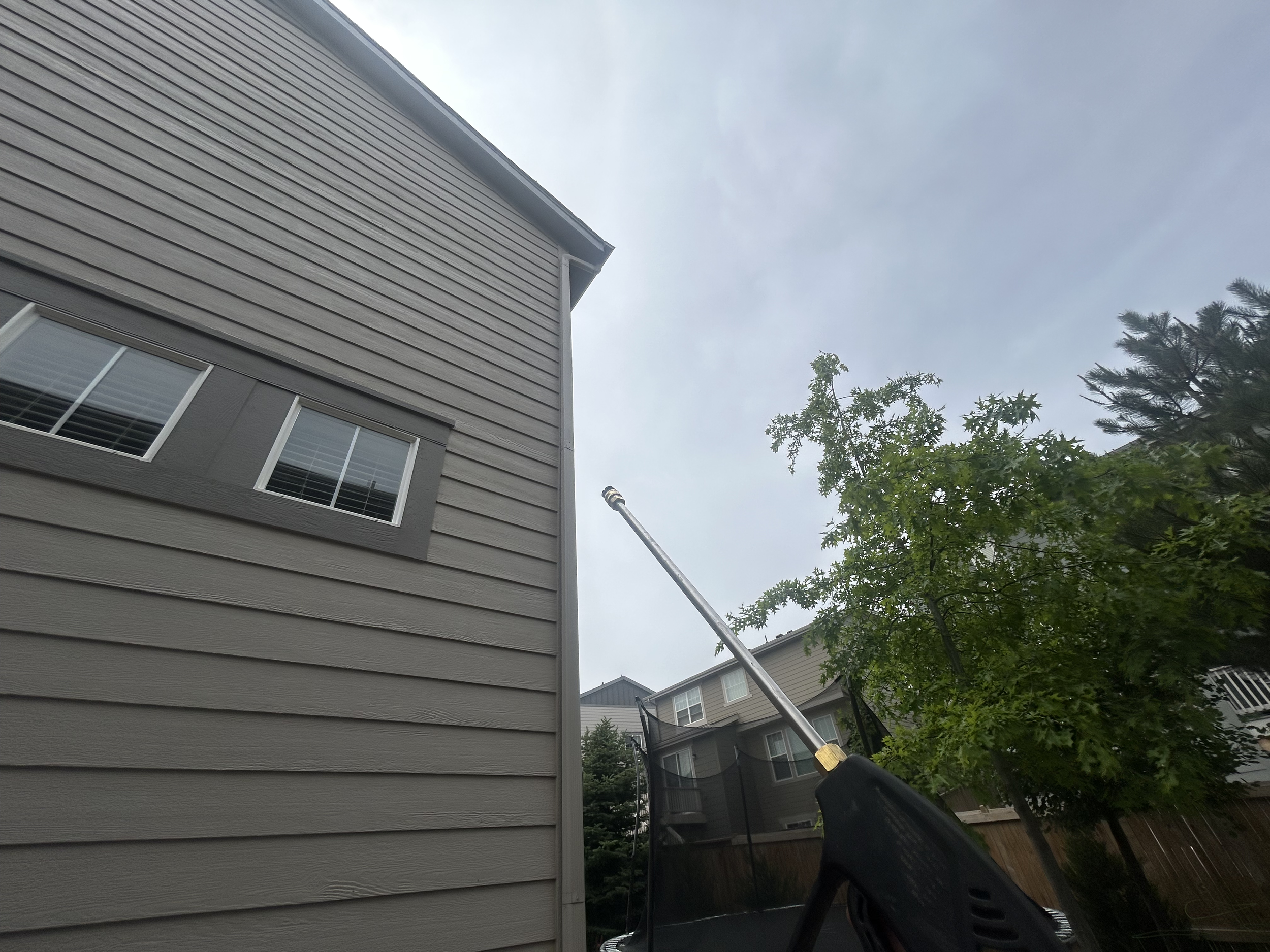 Professional residential soft washing, pressure washing and power washing house siding and house exterior cleaning service in Douglas and El Paso county.
