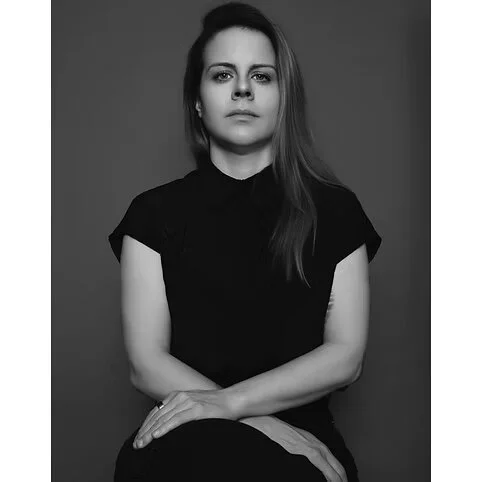 black and white photo of the therapist