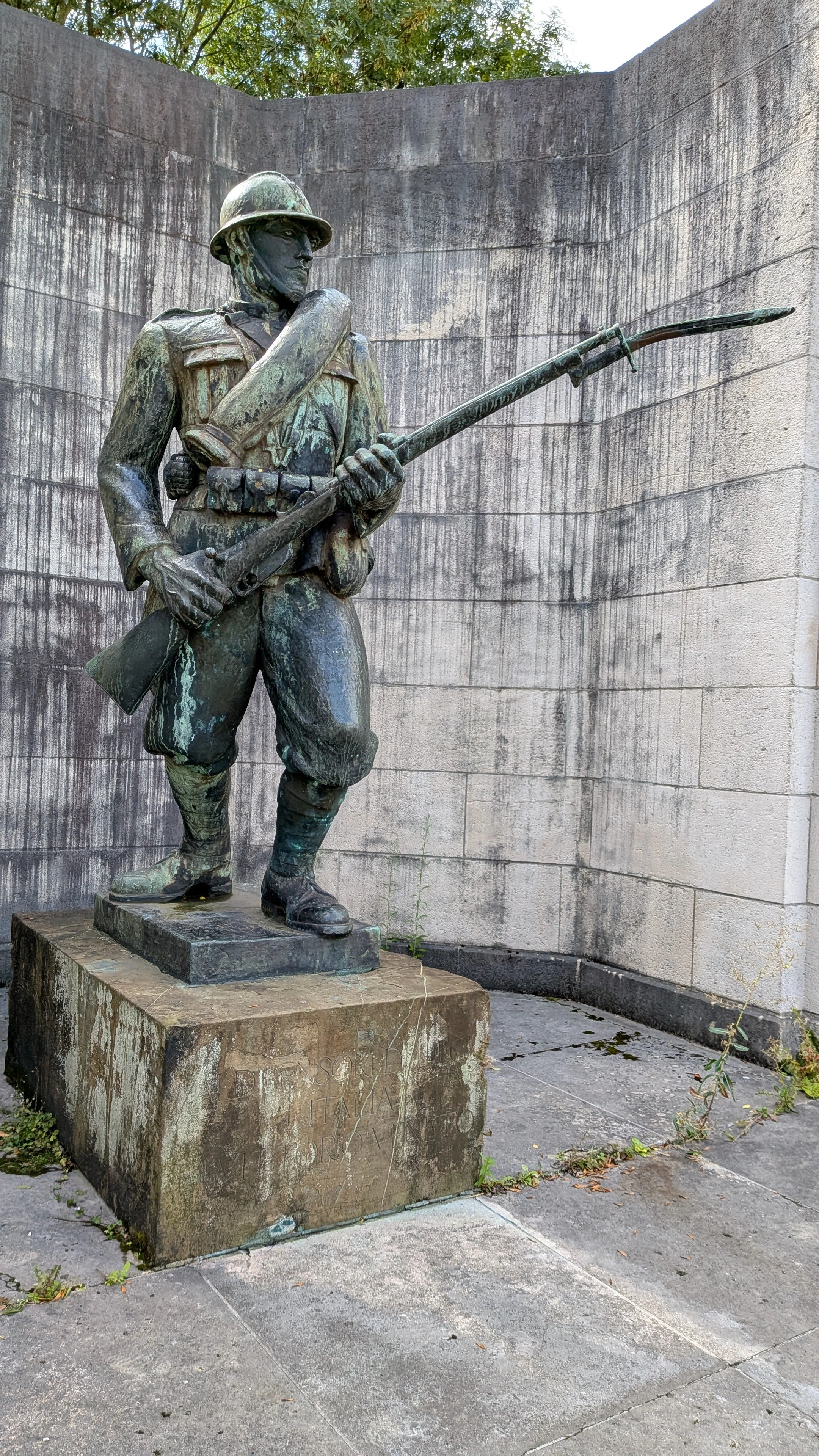 WW1 Soldier Monument.jpg