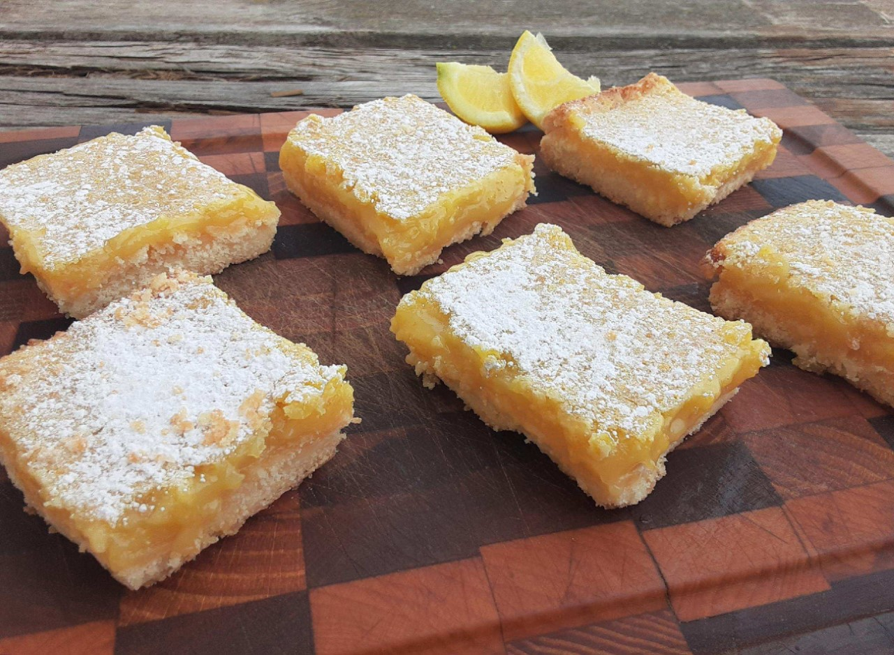 Lemon Bars 2.png