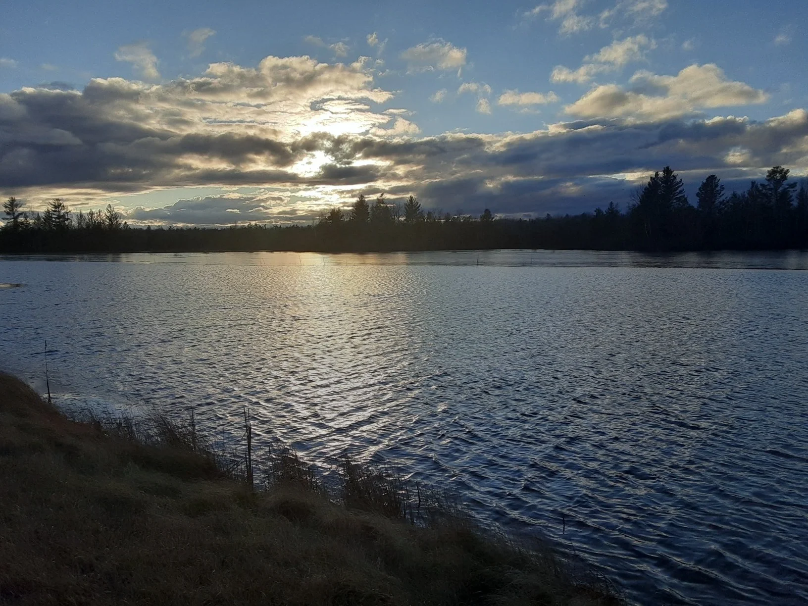 Sun Set , same night clouds trimmed red.jpg