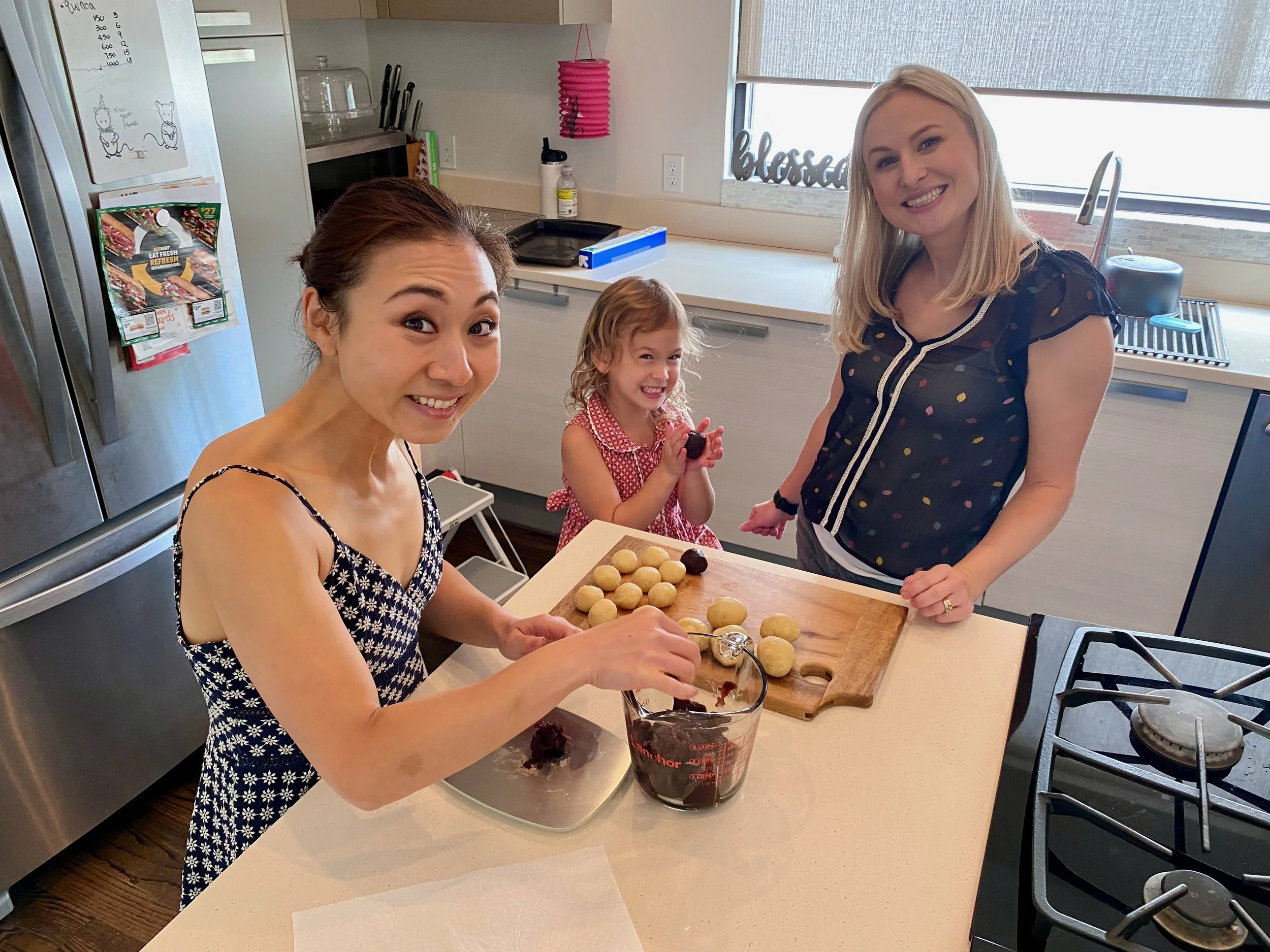 Make Mooncake and Mid-Autumn Festival Celebration