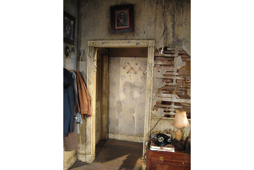 a-raisin-in-the-sun-2012-4.png