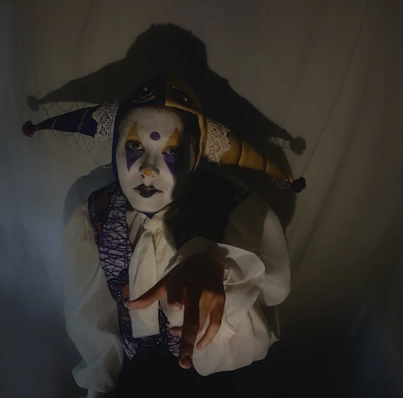 "A Royal Fool", 2021. Photos by Greta Mathes. 
