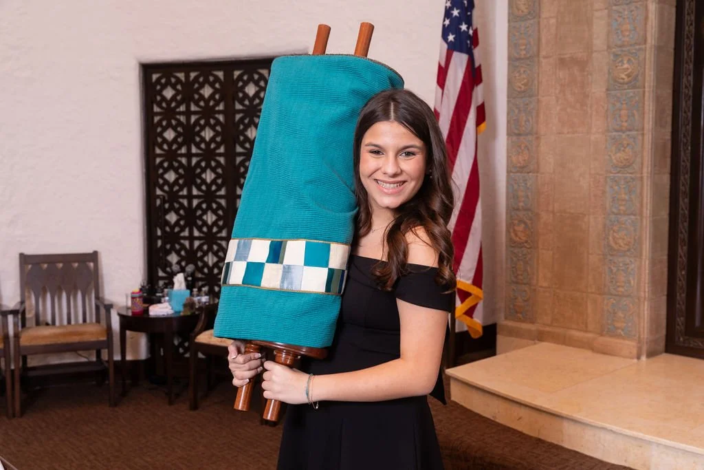 NoahGelfmanPhotographyxLavenBatMitzvah-56.jpg