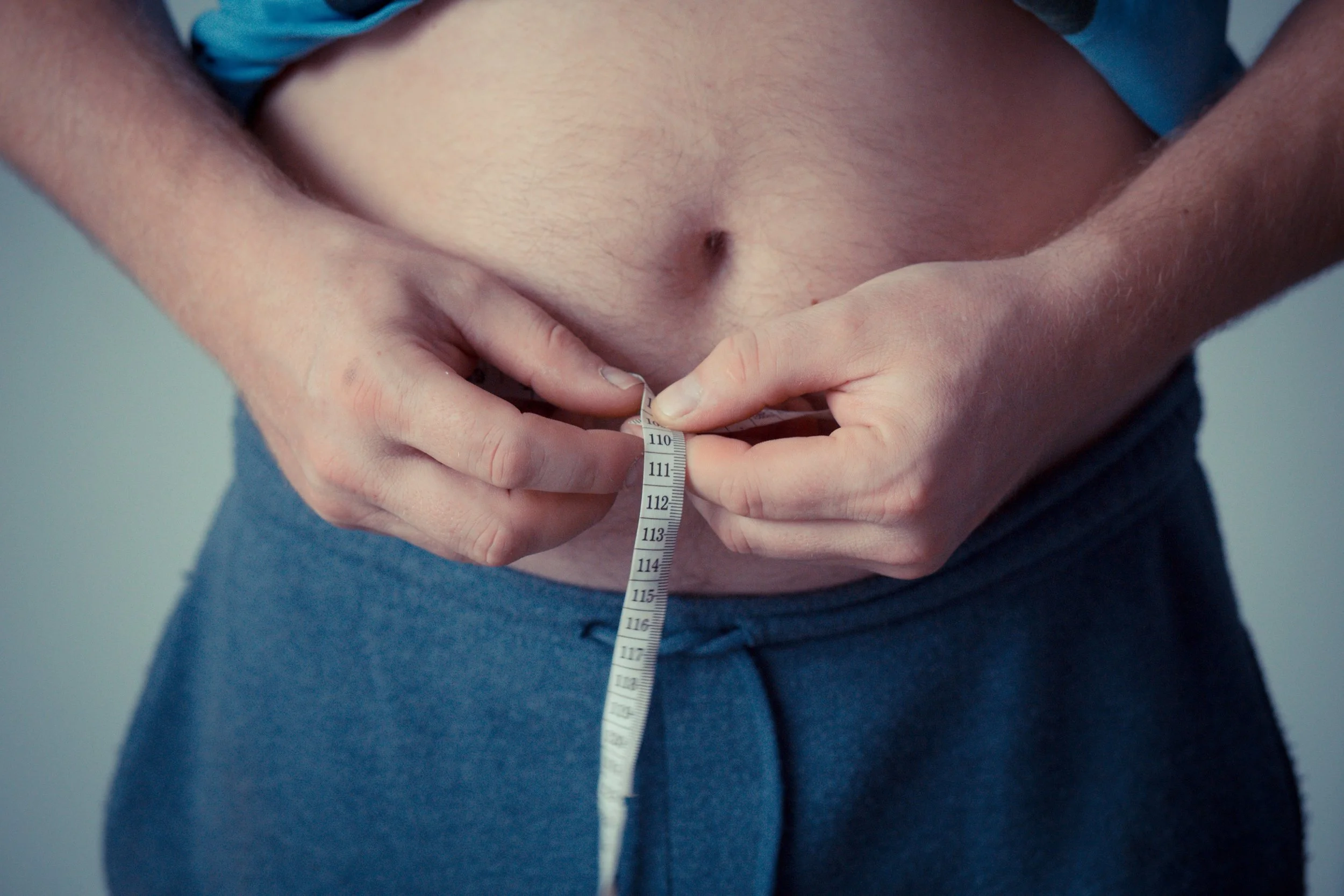 Why Most Men Struggle To Lose Fat (Even When They’re Training Hard)