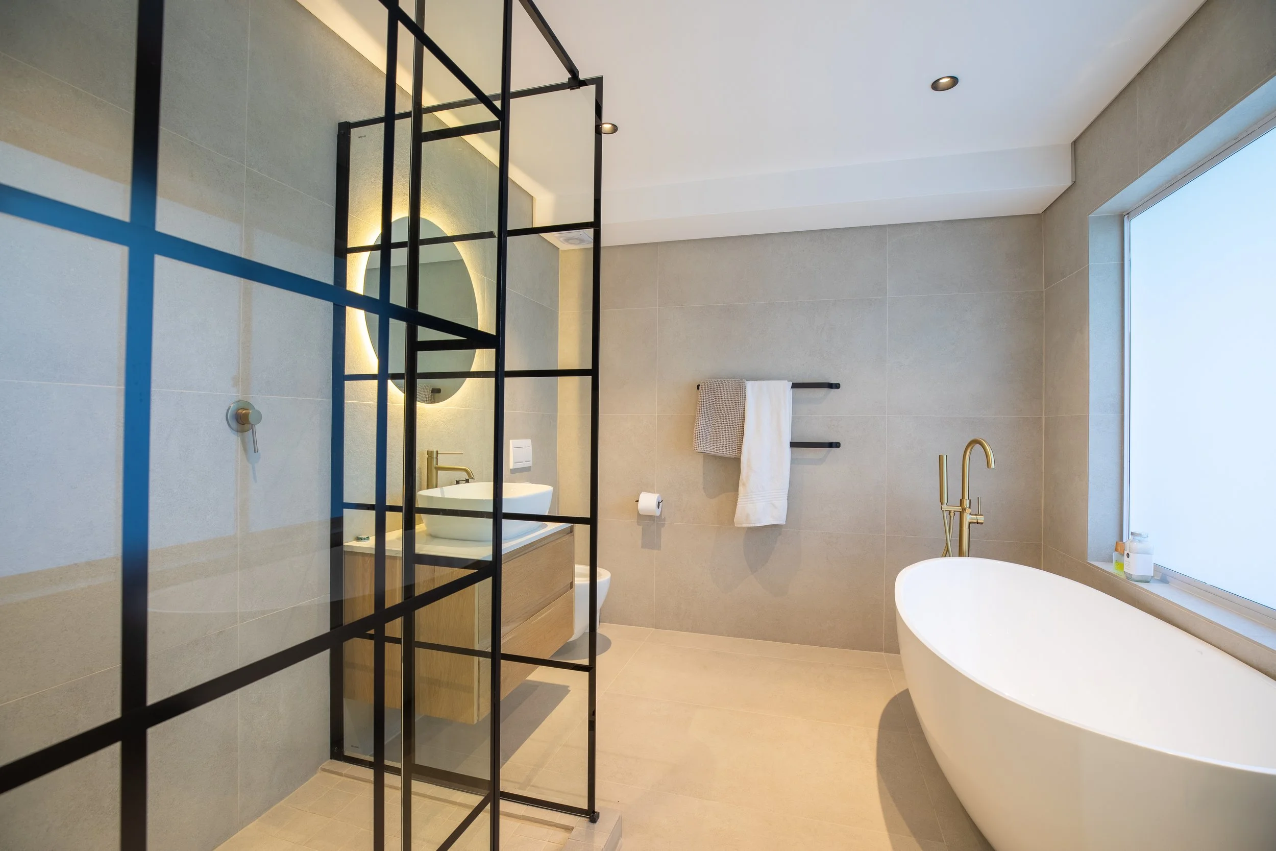 Main Bathroom