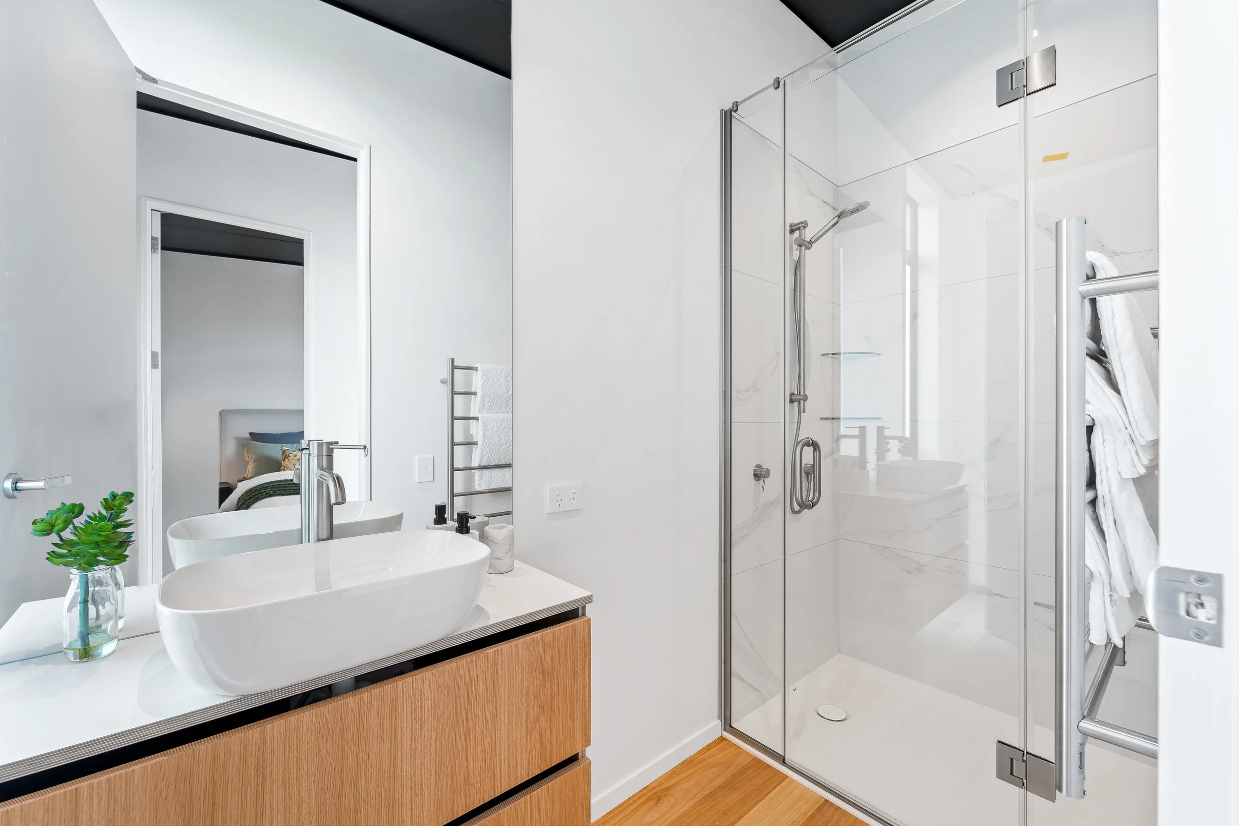New build ensuite bathroom