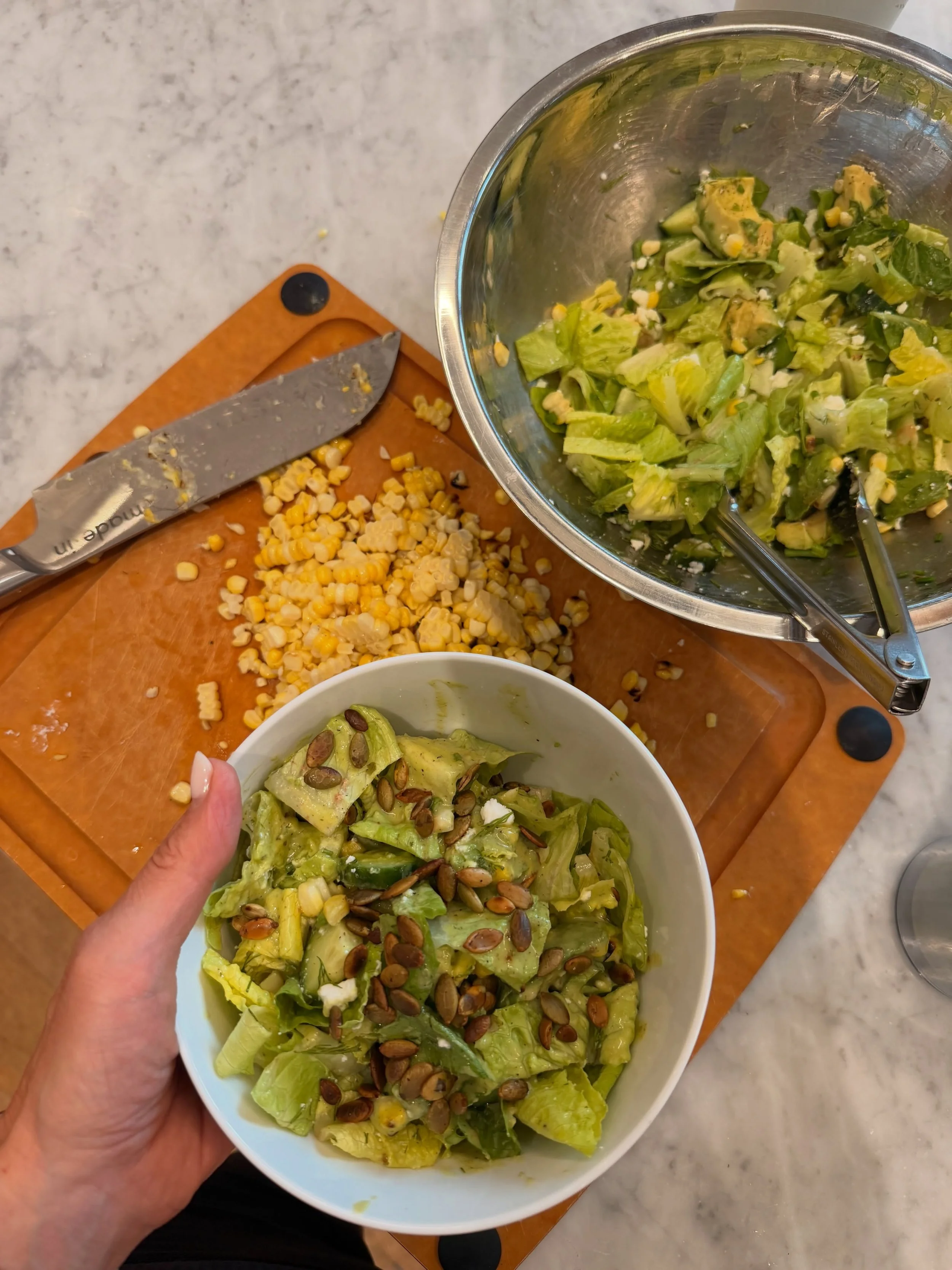 After my 3rd workout of the day  I wanted FOOD before a bath Even though the two were competing for importance. 

Dressing
1/2 cup olive oil oil
3 tablespoons rice vinegar
1 tablespoon chopped shallots
1/2 cup packed chopped fresh basil
1/4 cup chopp