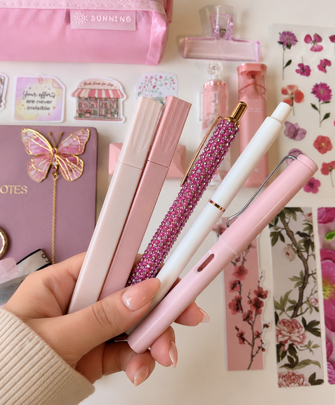 Signature_pink_pens.png