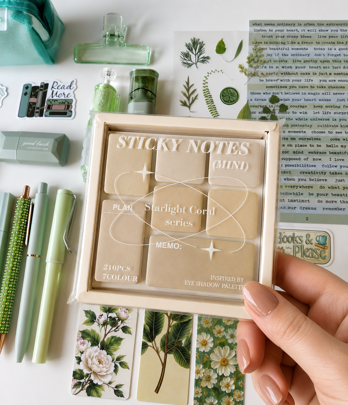 Signature_green_set_stickynotes.png