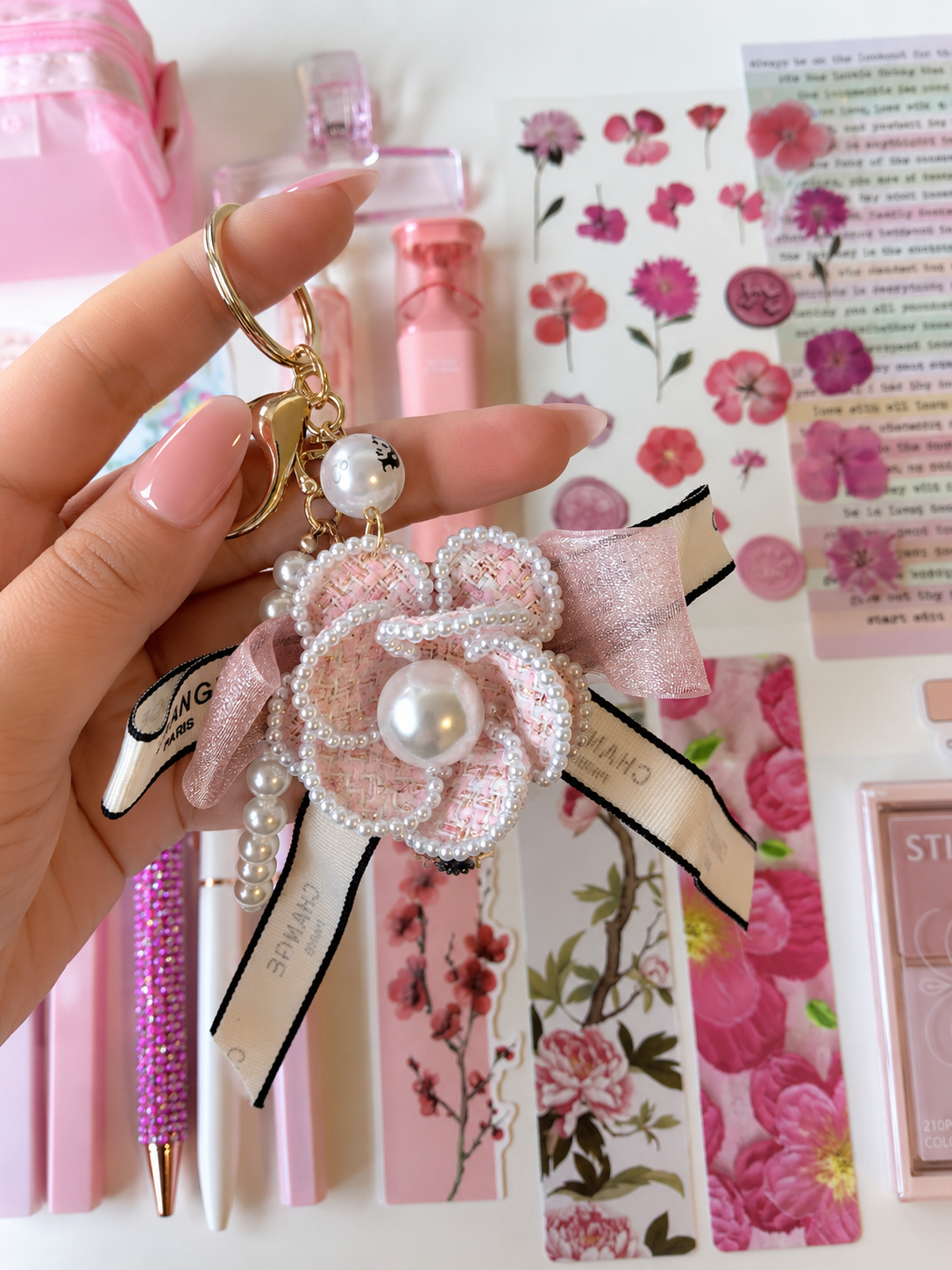Signature_pink_floral_keychain.png