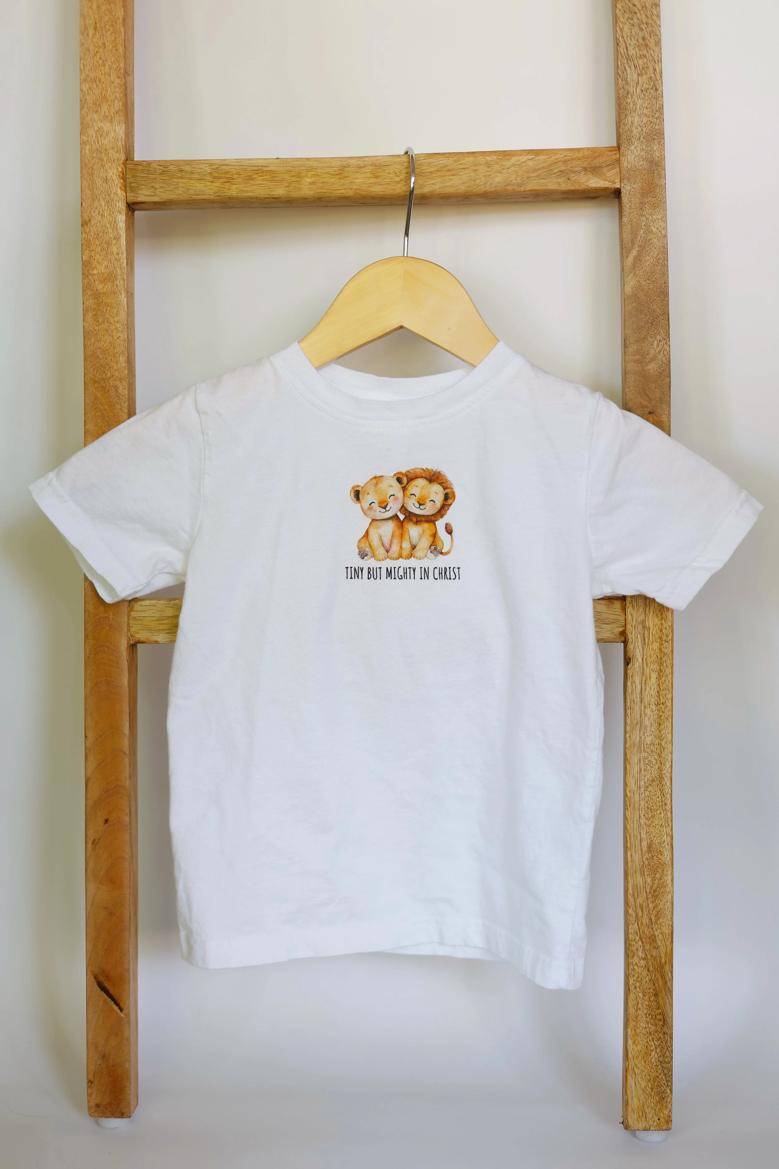 Lion T-shirt