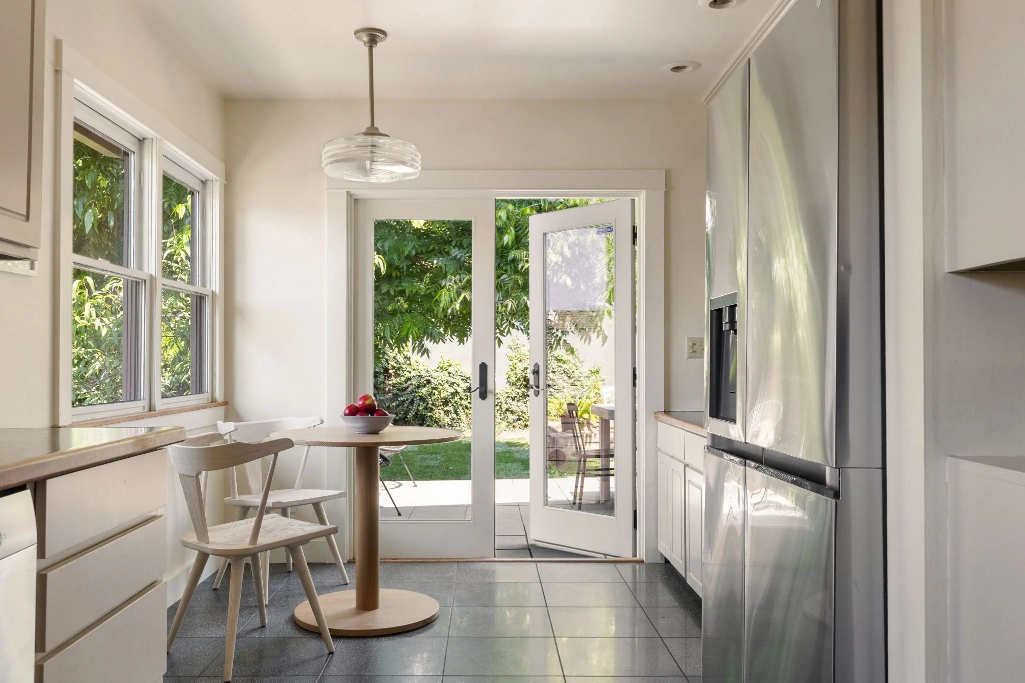 16-web-or-mls-708 N Ave 53-16.jpg