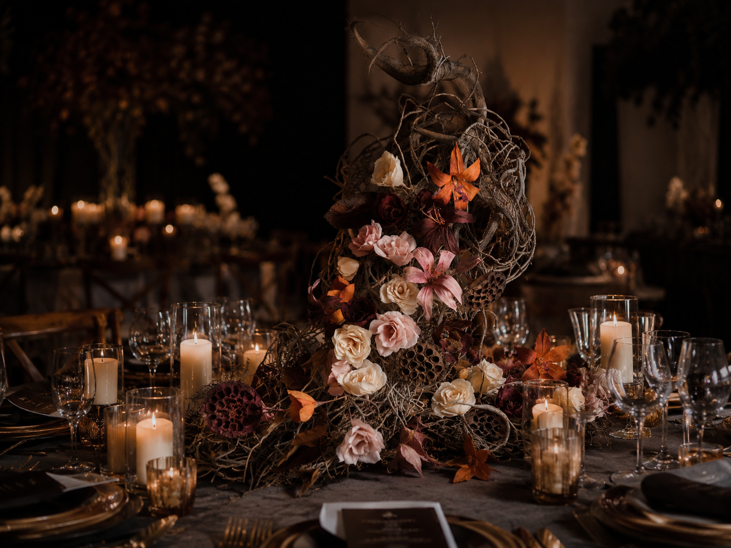 Table decoration_dark_wild.png