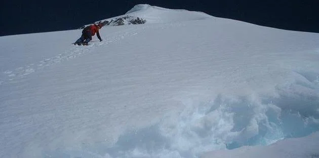  Chitty &amp; Dave, descending Mt Green to Divers Col 