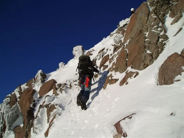  Mike leading 