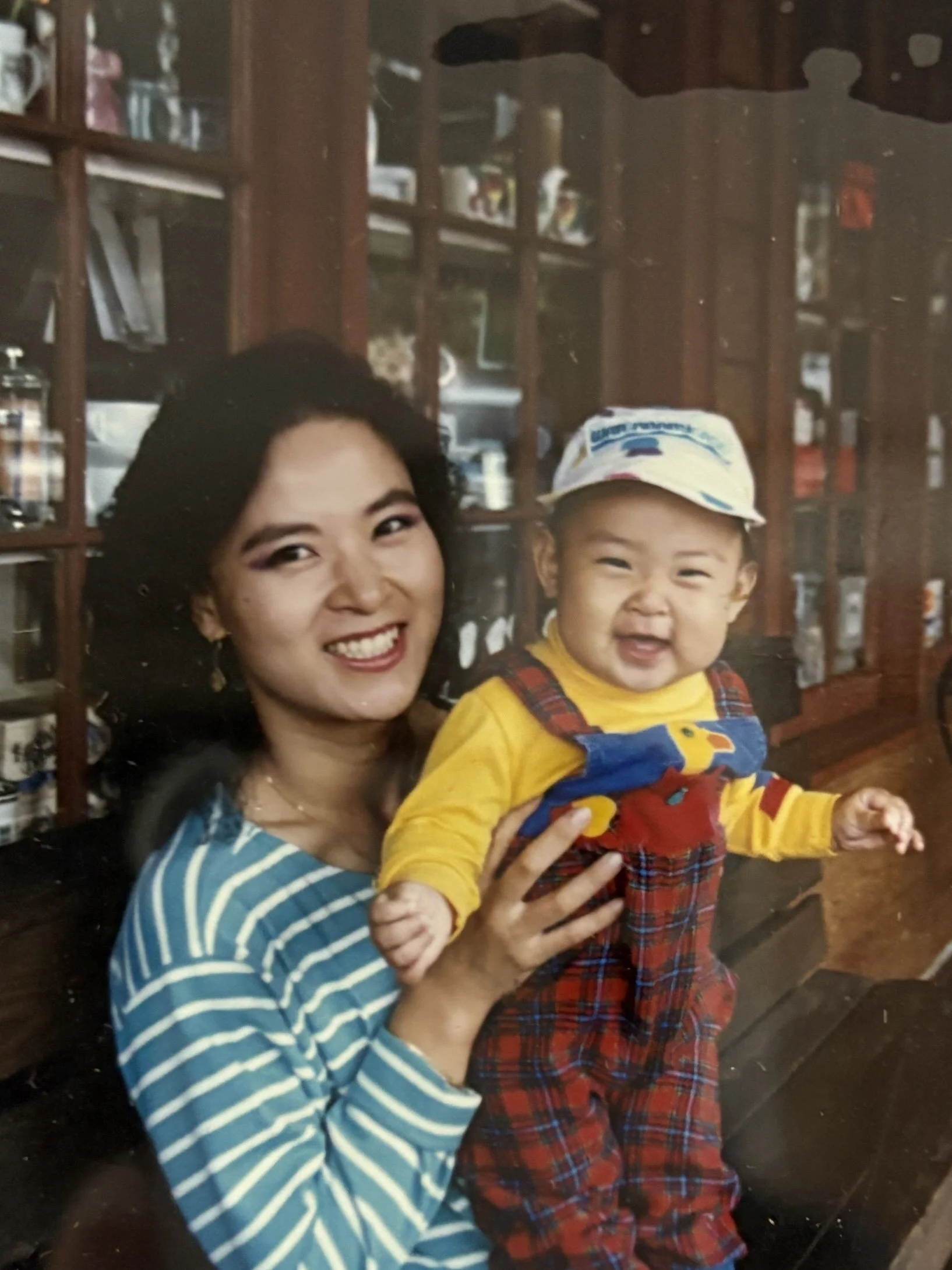 baby photo with mom