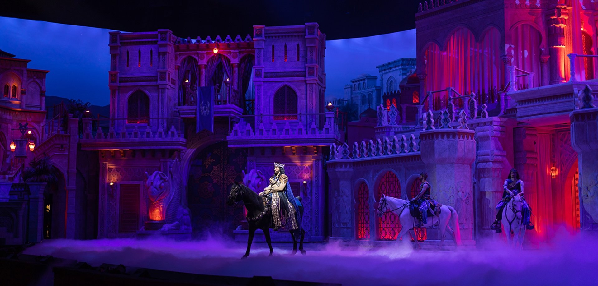 Full-Width Carousel_1440x690_QE_XerxesonHorse.jpg