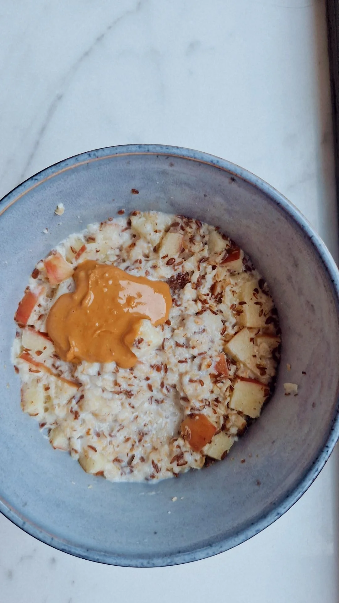 Apple oatmeal