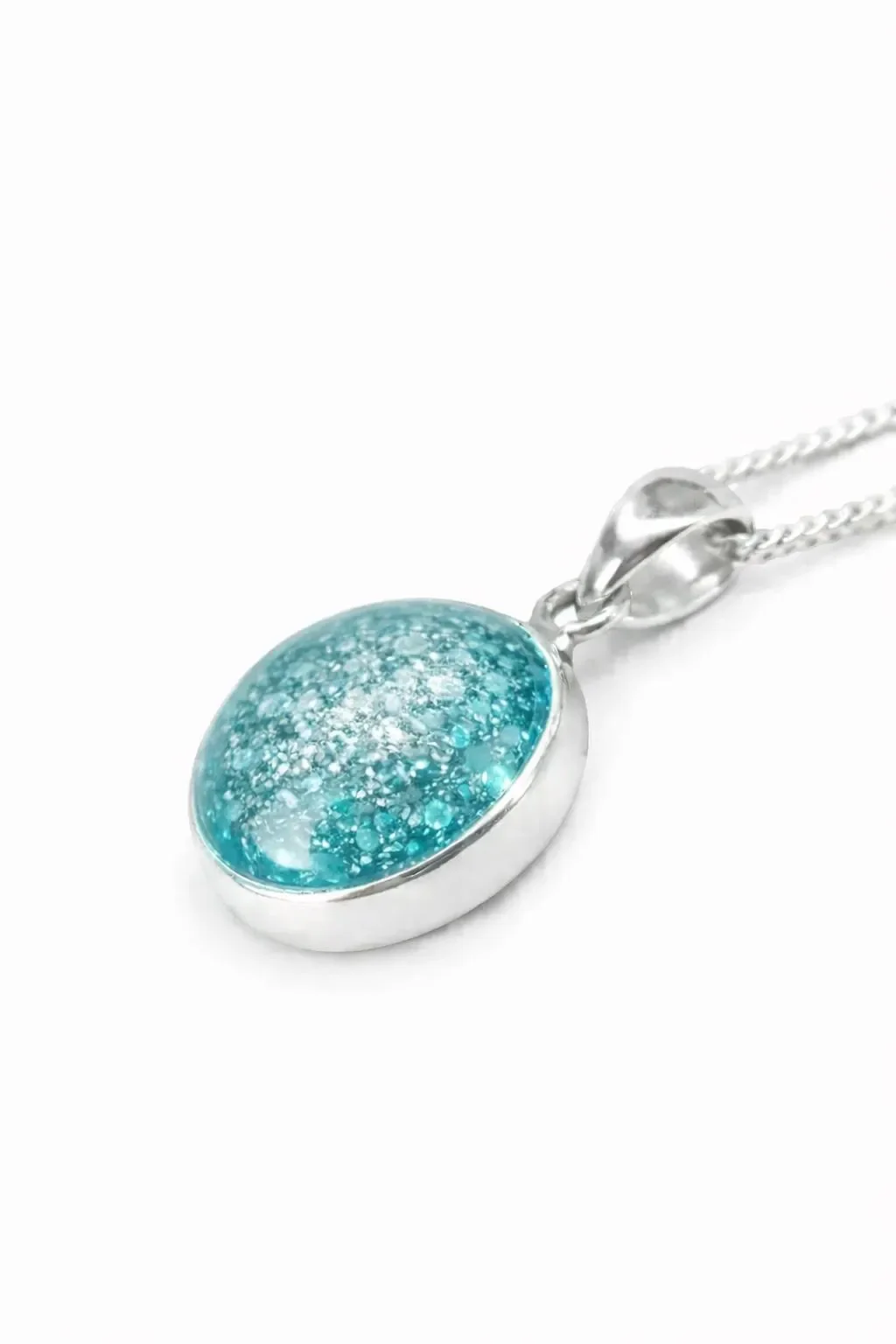 Sterling Silver Oval Pendant.   10mm