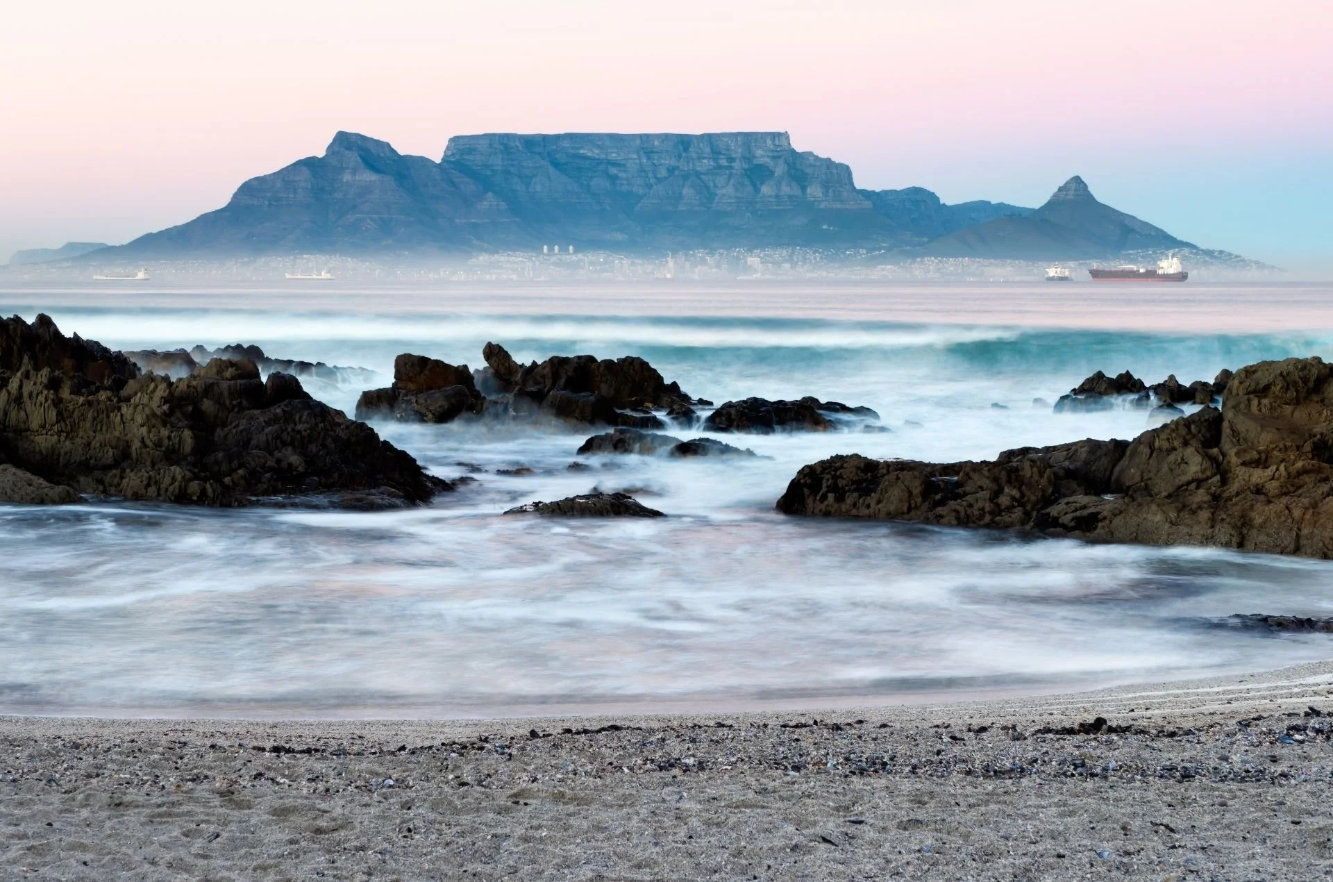 Planning a Proposal or Anniversary in Cape Town: Where, When and How